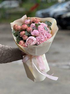 Букет (троянда садова, евкаліпт, півонія, гортензія) 2959 фото