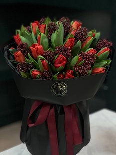 Bouquet of 31 tulips